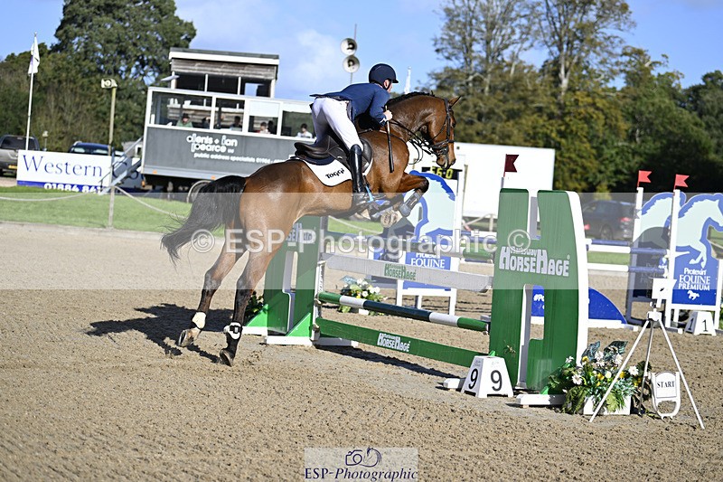 241026-113400-12470 - 013-Cameron.Beer-GREENLANES.LE.BAMBALOU