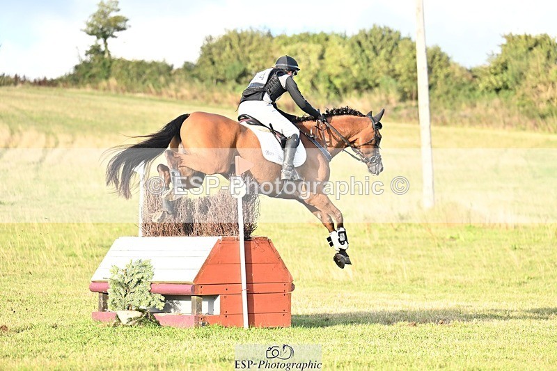 250831-184315-01577 - R-864-Bundy.Philpott