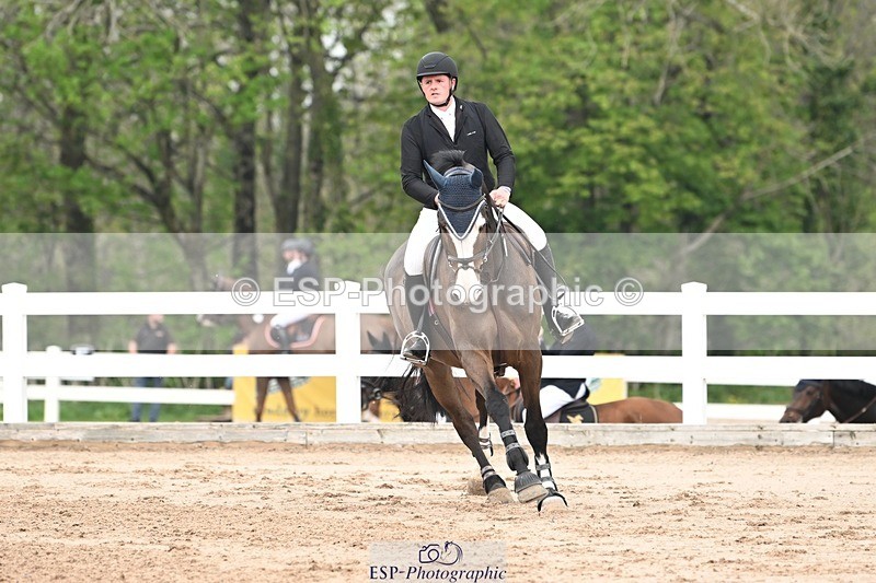 250424-122532-04305 - Cls 21 - 1 Star Gold Tour