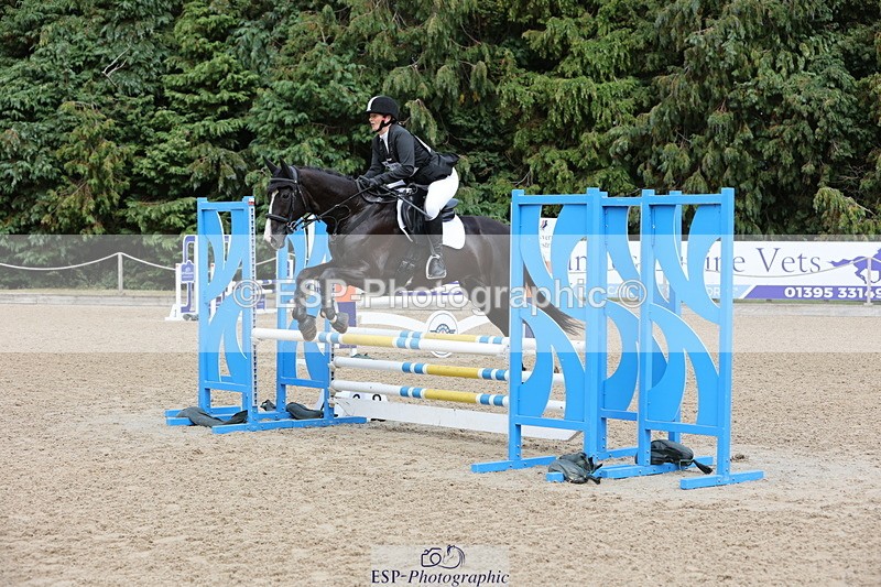 250803A-153531-15835 - Q-756-Sarah.Whitehead-SHAKE.HIM.UP