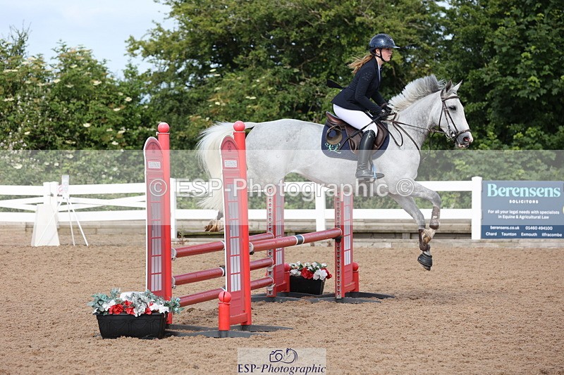 240629A-090858-02877 - Cls 16 British Novice and 80cm Open