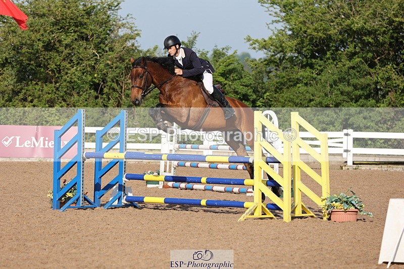 240510A-082628-04225 - Cls 13 British Novice and 90cm Open