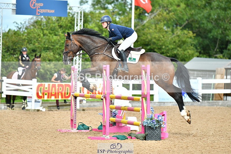 230813A-111502-11686 - Cls 40 A&B Senior Discovery & 1m Open