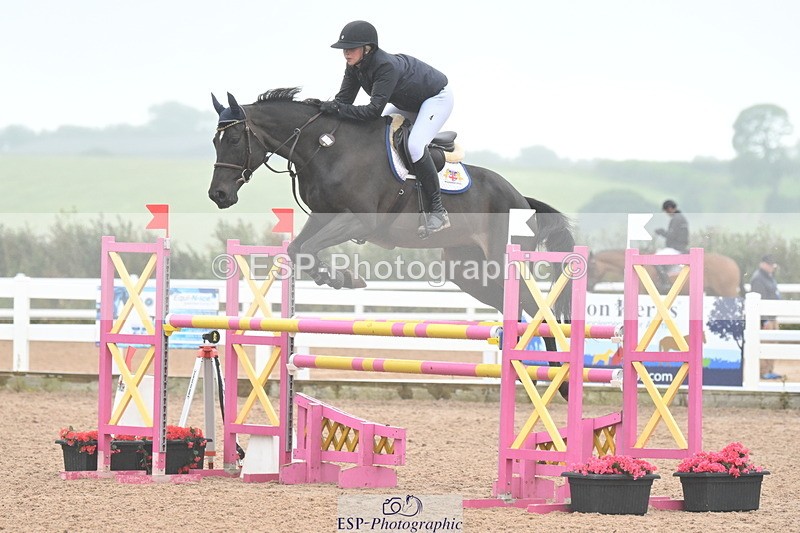 240720A-112756-14476 - Cls 11, 1 Star Bronze Tour 1.15m