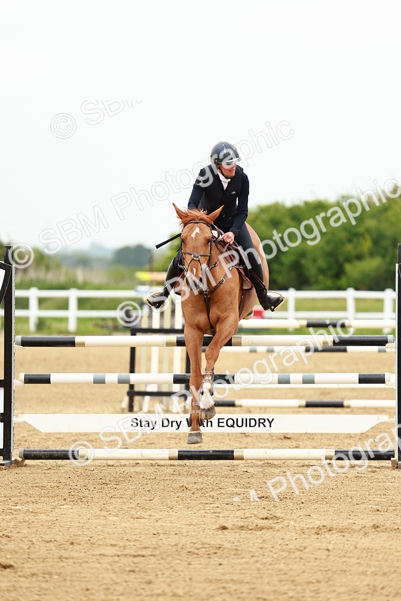 SBM_000983 - Class 4 - Senior Newcomers - 1.10m