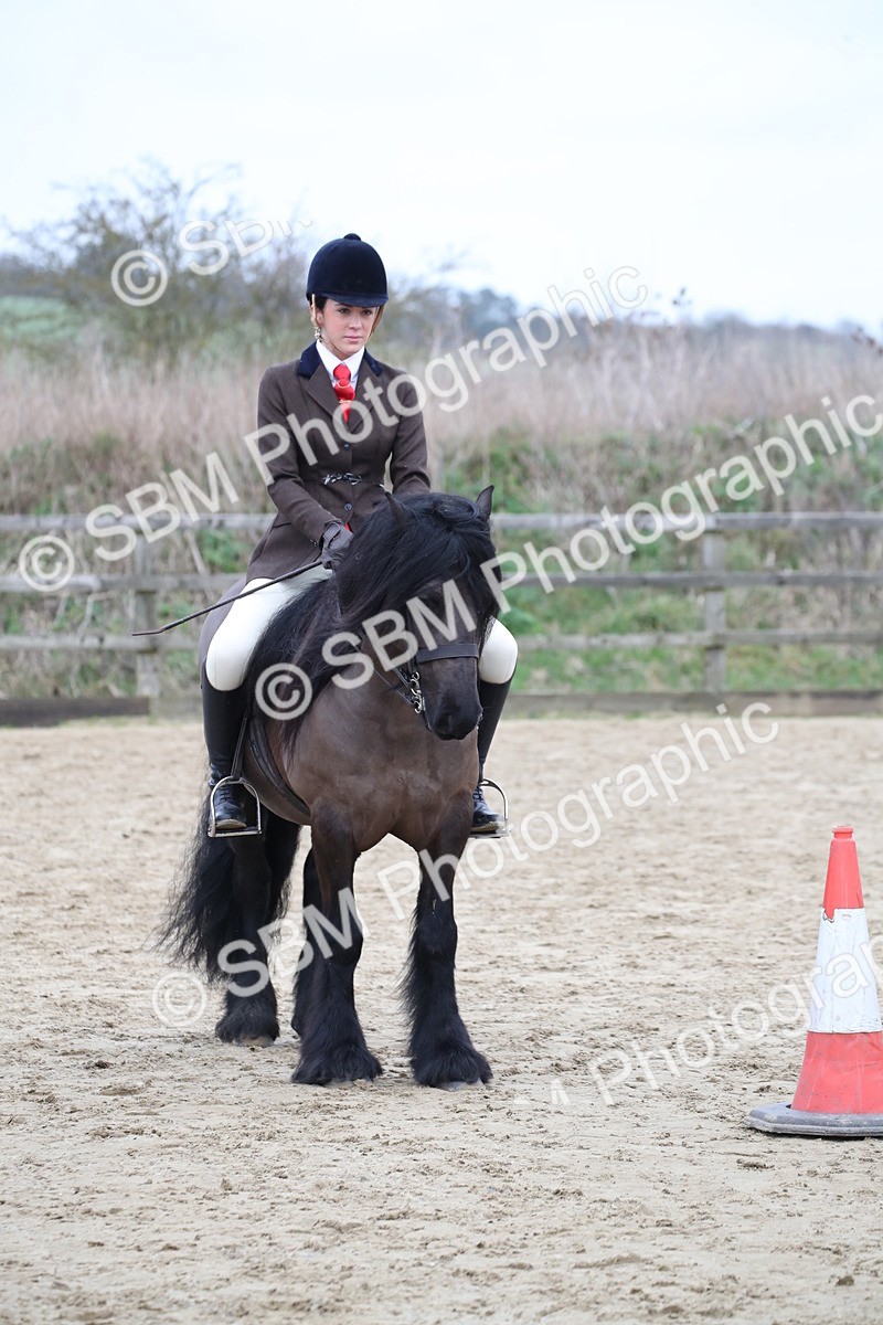 SBM_006427 - Class 10-13 - RIHS Small Large Breeds