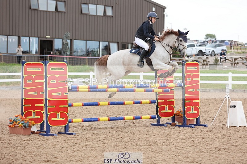 240630A-161740-15103 - Cls 33 Foxhunter and 1.10m Open