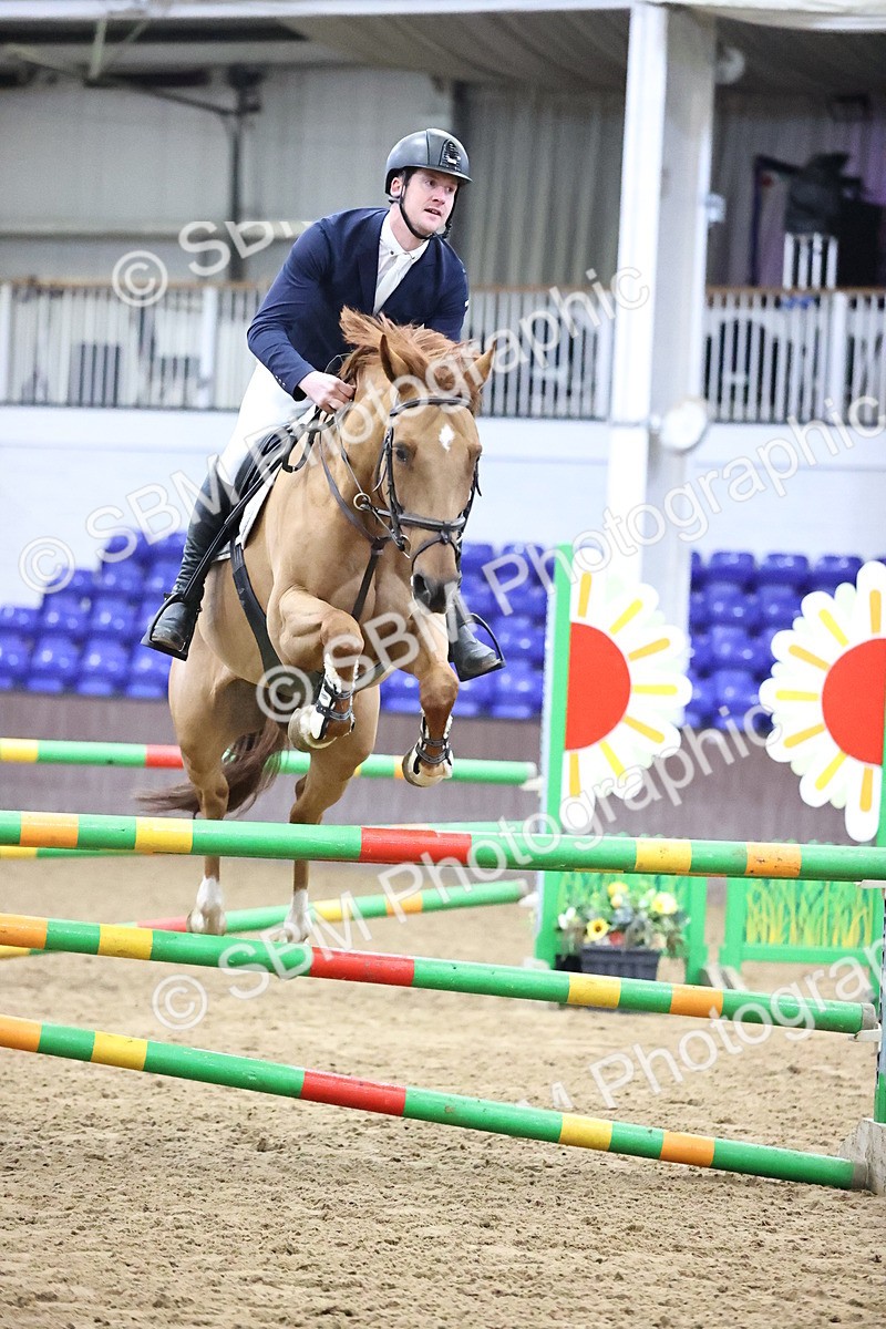 SBM_1973 - Class 8 - Nupafeed Supplements Senior Discovery/ 1m Open