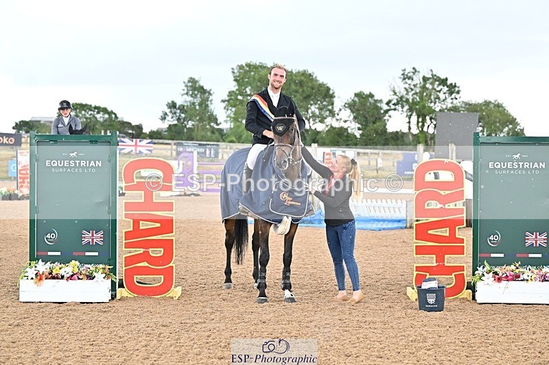 260730-153900-02313 - Cls 4 Chard 7yr old Championships