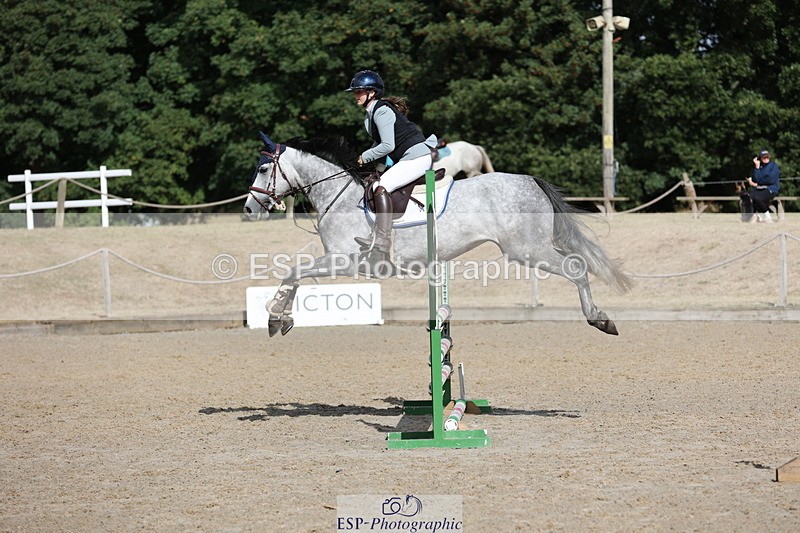 250829A-103231-01147 - Cls 7 British Novice and 90cm