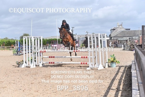 BPP_3896 - CLASS 6 Senior Discovery/ 1m Open