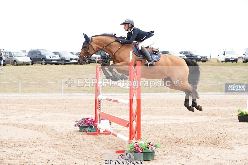 250718-112856-10025 - Cls 2, 3 Star Small Tour Break til End