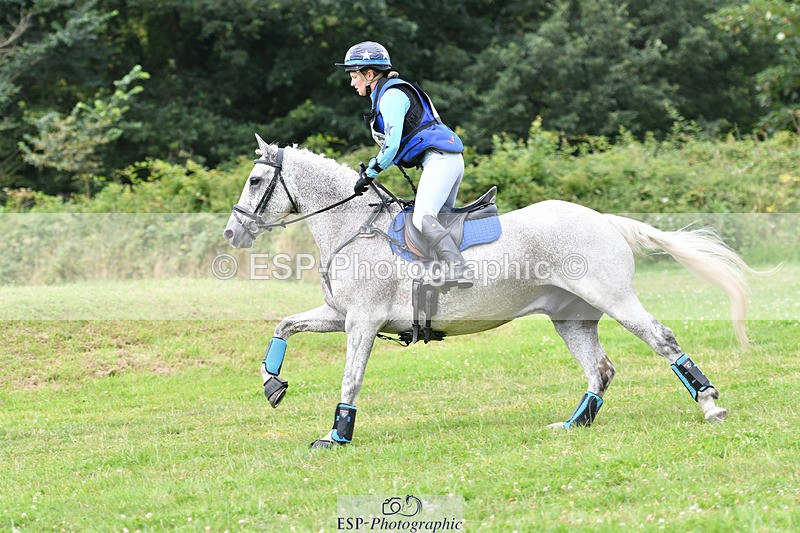 240804-112713-11785 - 363-Sarah_Kula-Przezwanski-RIVERSDALE_BEAUS_LAD