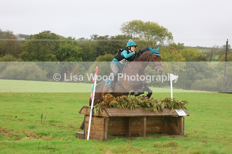 3E7A2034 - Class 4: 80cm: Box