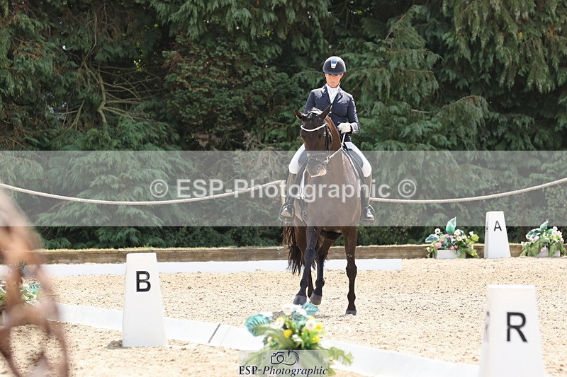 250809A-144338-04359 - 028-Sameera.RahmatallaForget.Me.Not.NE