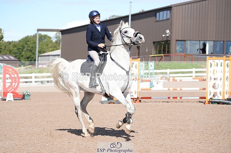 250912-140918-04881 - Cls 25 1.05m Amateur Quali
