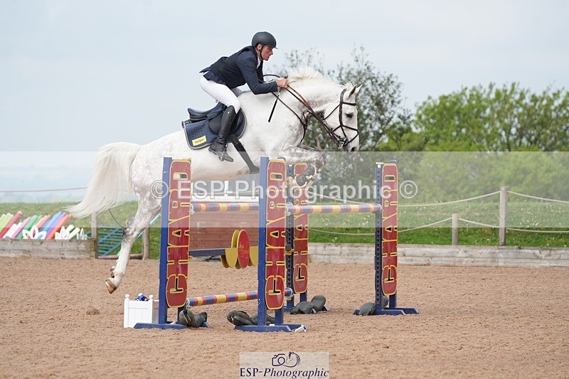 260508-100351-04766 - Cls 12 Snr Foxhunter