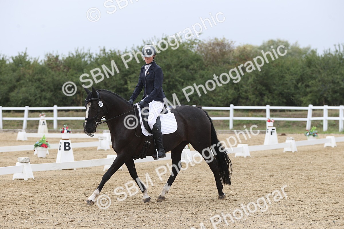 SBM_004381 - Class 9 - Novice 3 Champs