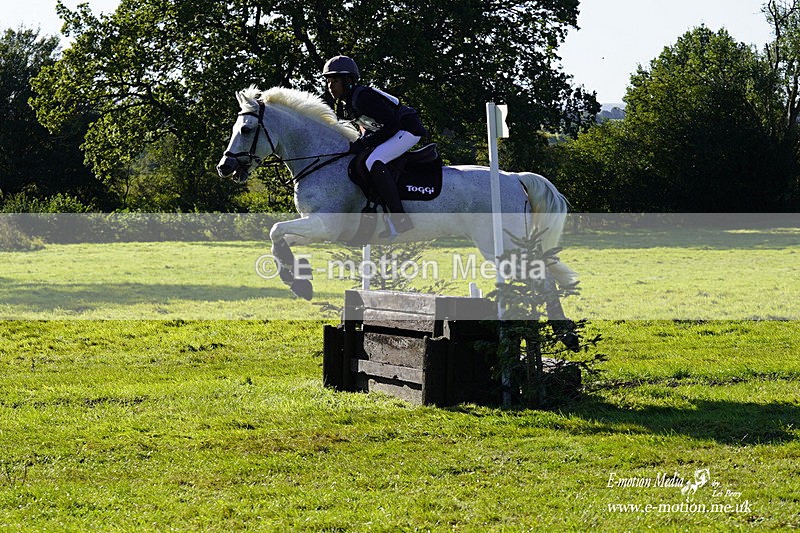  WWHT 031021 579 - WWEC Novice Restricted (0.80m) 18/10/20