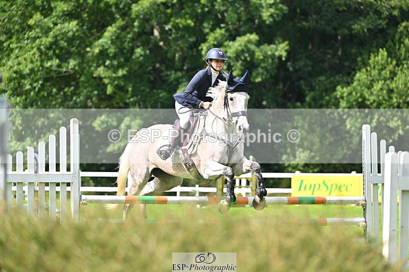 140626A-162059-00209 - Cld 46 Snr 1m 10 Grand Prix