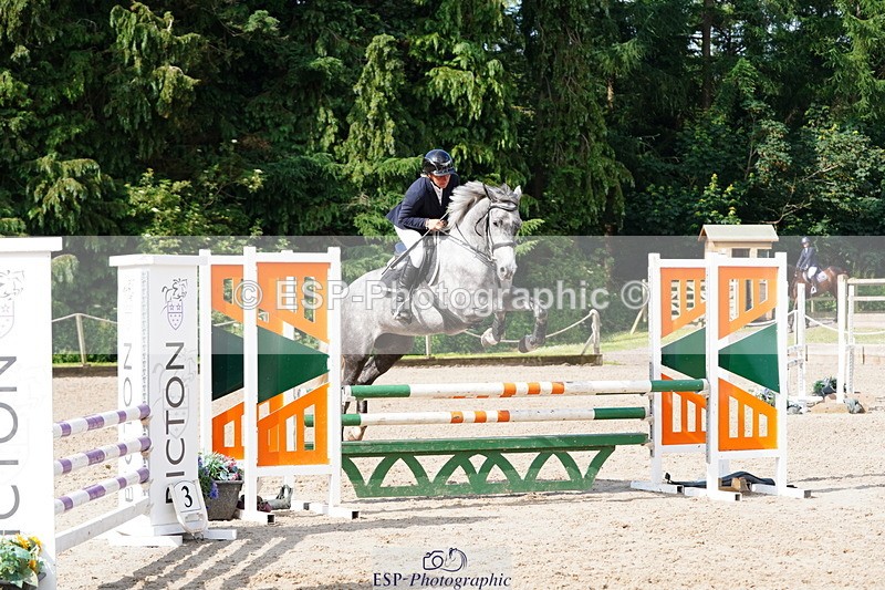 250615A-091124-09776 - Class 43 British Novice 90cm Open