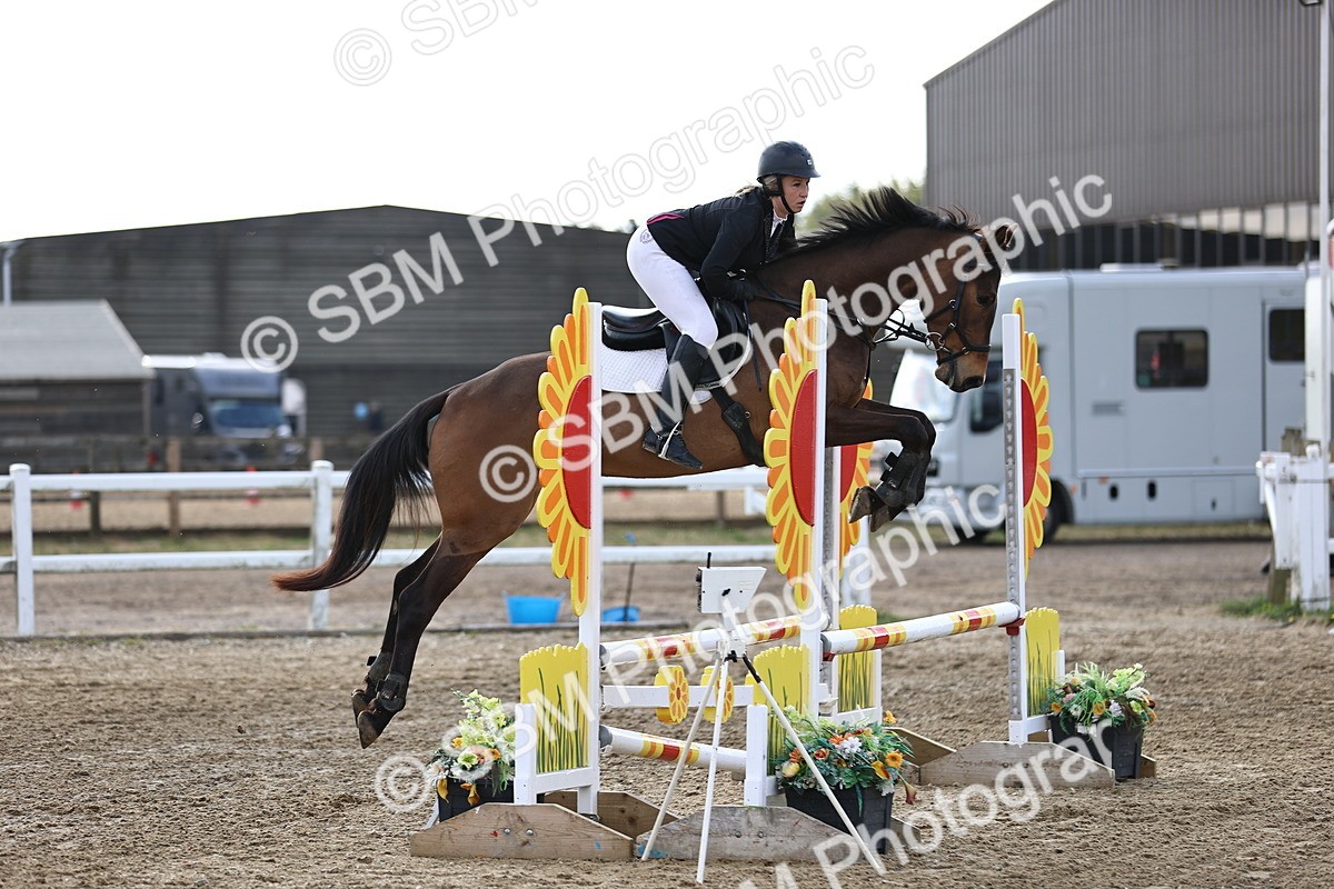 SBM_001717 - Class 8 - Clear Round