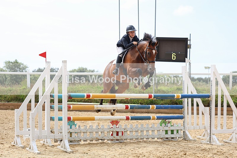 3E7A1843 - Class 14: Senior 1.15m Open