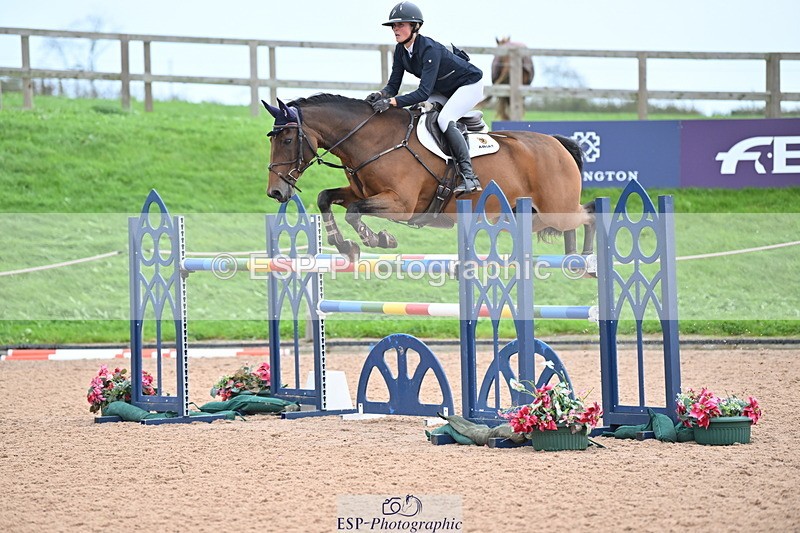 231013A-142221-02668 - Cls 9 Foxhunter & 1.20m Open