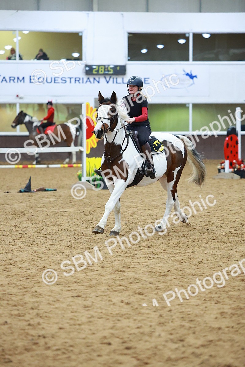 SBM_002753 - Class 4 - Pairs