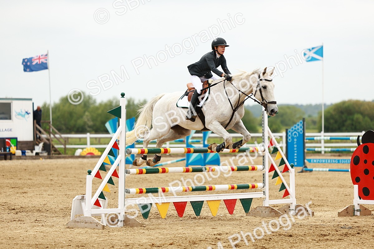 SBM_001095 - Class 5 - Senior Foxhunters - 1.20m