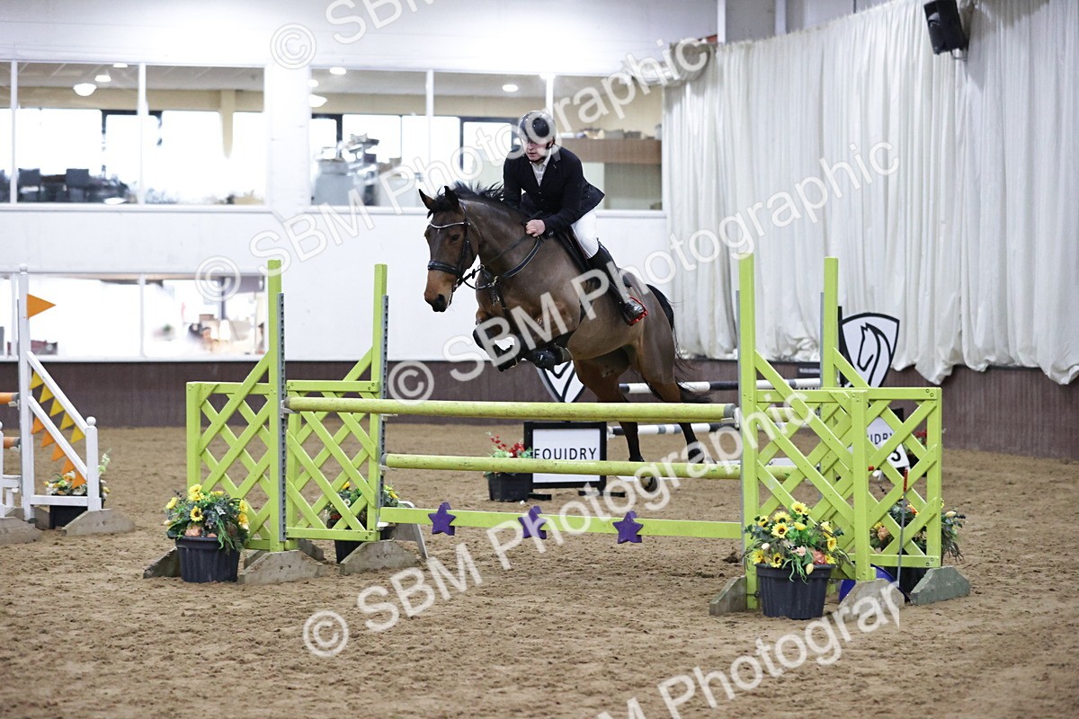 SBM_001030 - Class 4 - Senior Newcomers/ 1.10m Open