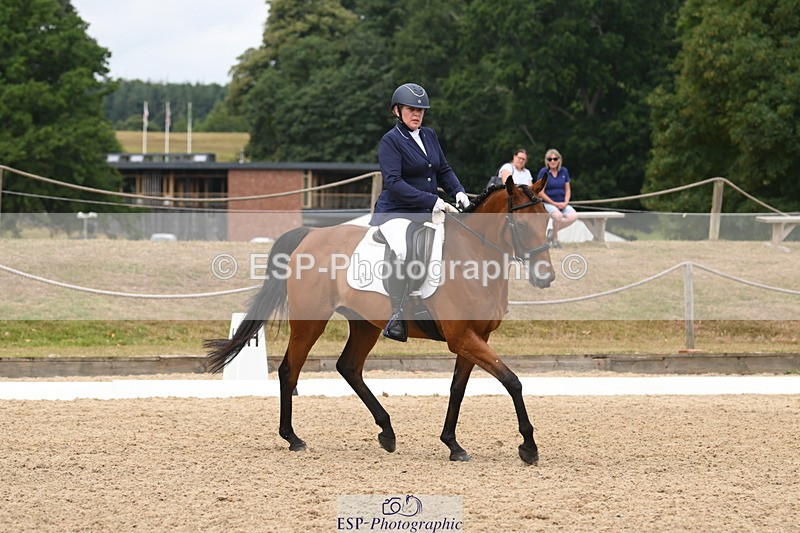 250719A-121104-04666 - 017-Samantha.Meech-Breezeblock