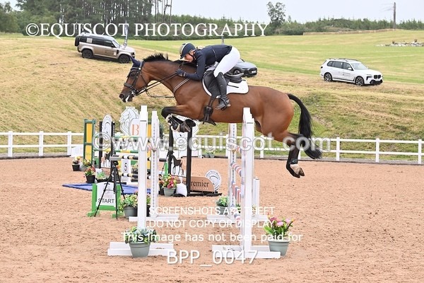 BPP_0047 - CLASS 25 SUN HOYS Redpost Equestrian Senior Foxhunter Second Round