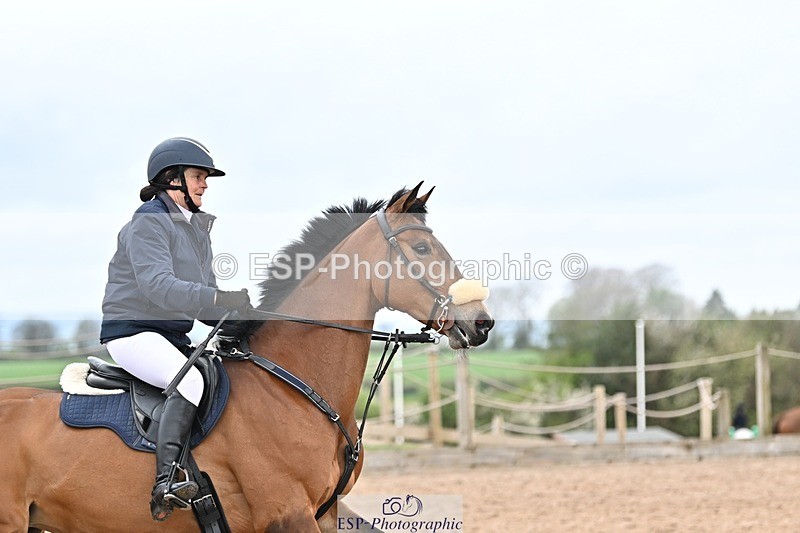 250414-111604-00412 - 90cm Round 1