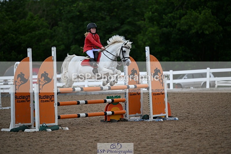 240608A-142026-01478 - Cls 10 Pony Discovery and 90cm Open