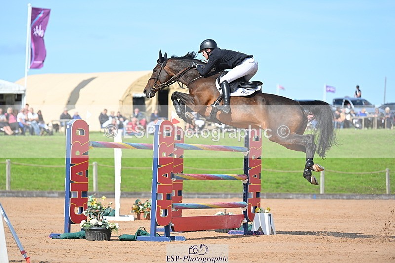 230721A-170516-07977 - Cls 10, 2 Star Big 1.45m Break to End