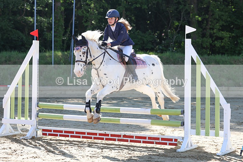 3E7A8690 - Class 2: Junior 70cm