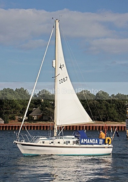 090929 AMANDA IMG_9931 - Sailboats - monohull