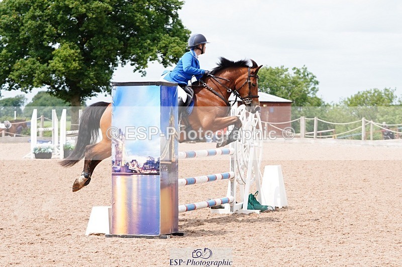 250608-130258-02800 - Cls 9 Pony Newcomers and 1m