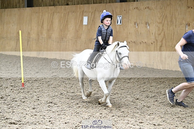 240728B-143023-00590 - Theo and Gemma's Groups Indoor