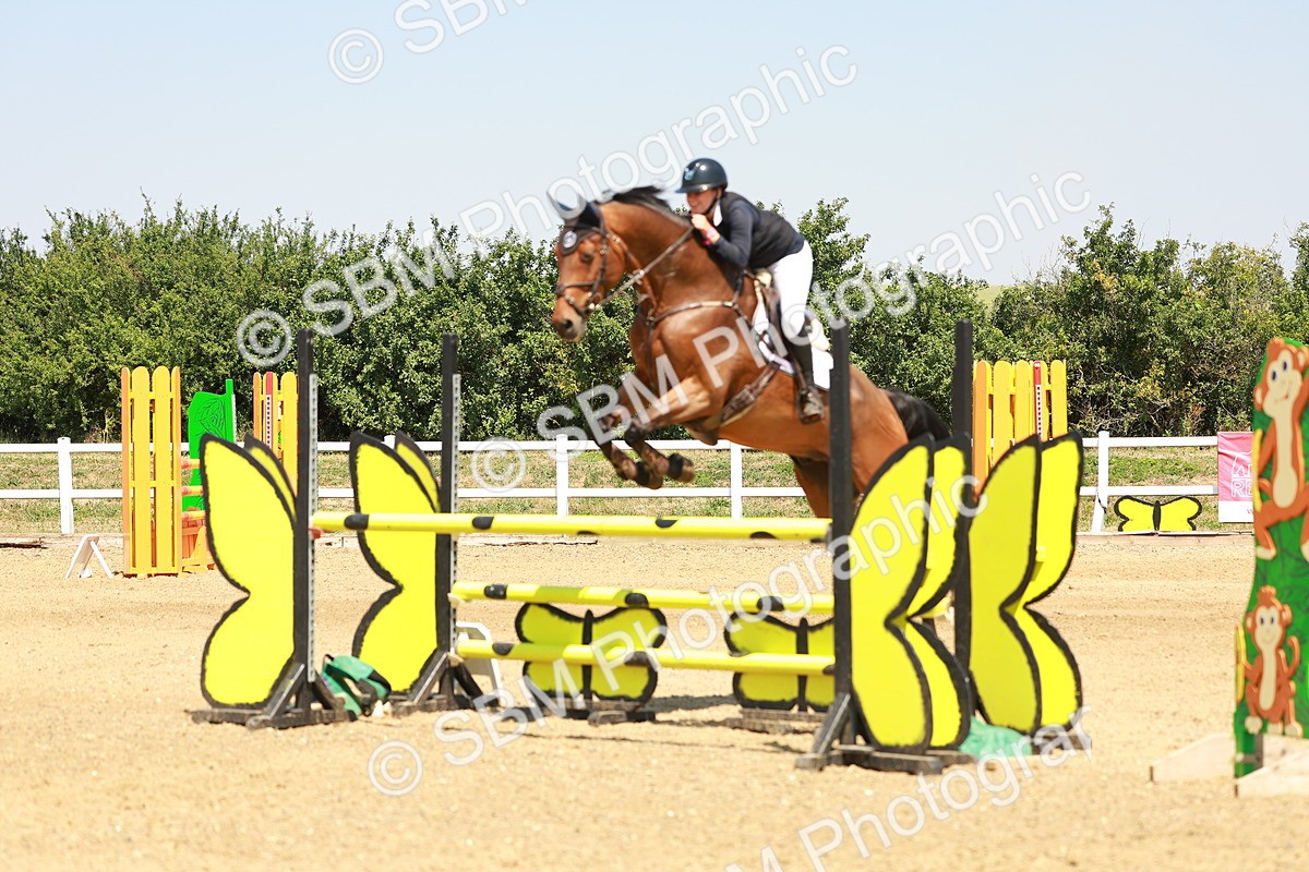 SBM_001633 - Class 4 - Senior Newcomers - 1.10m
