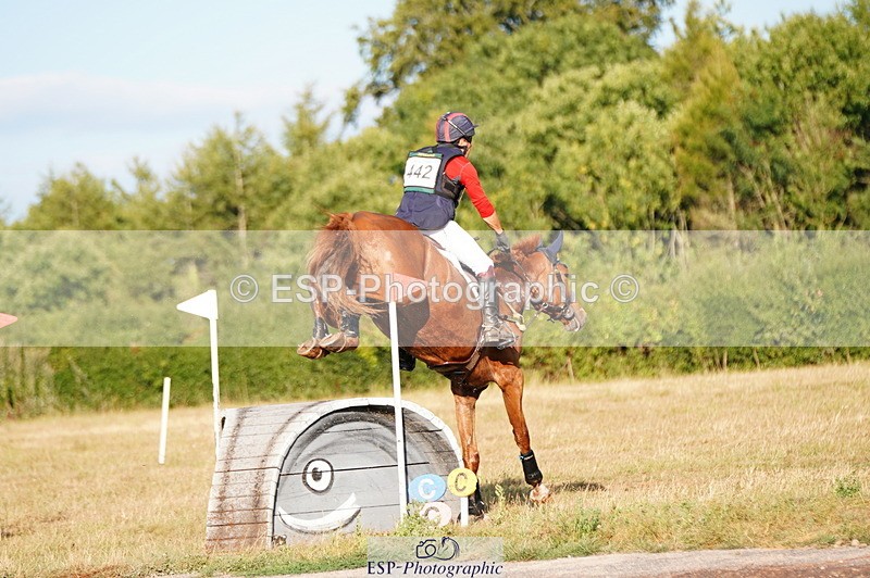 250802A-182718-09466 - J-442-Will.van.Ufford-BALLYRATH.SLIGO