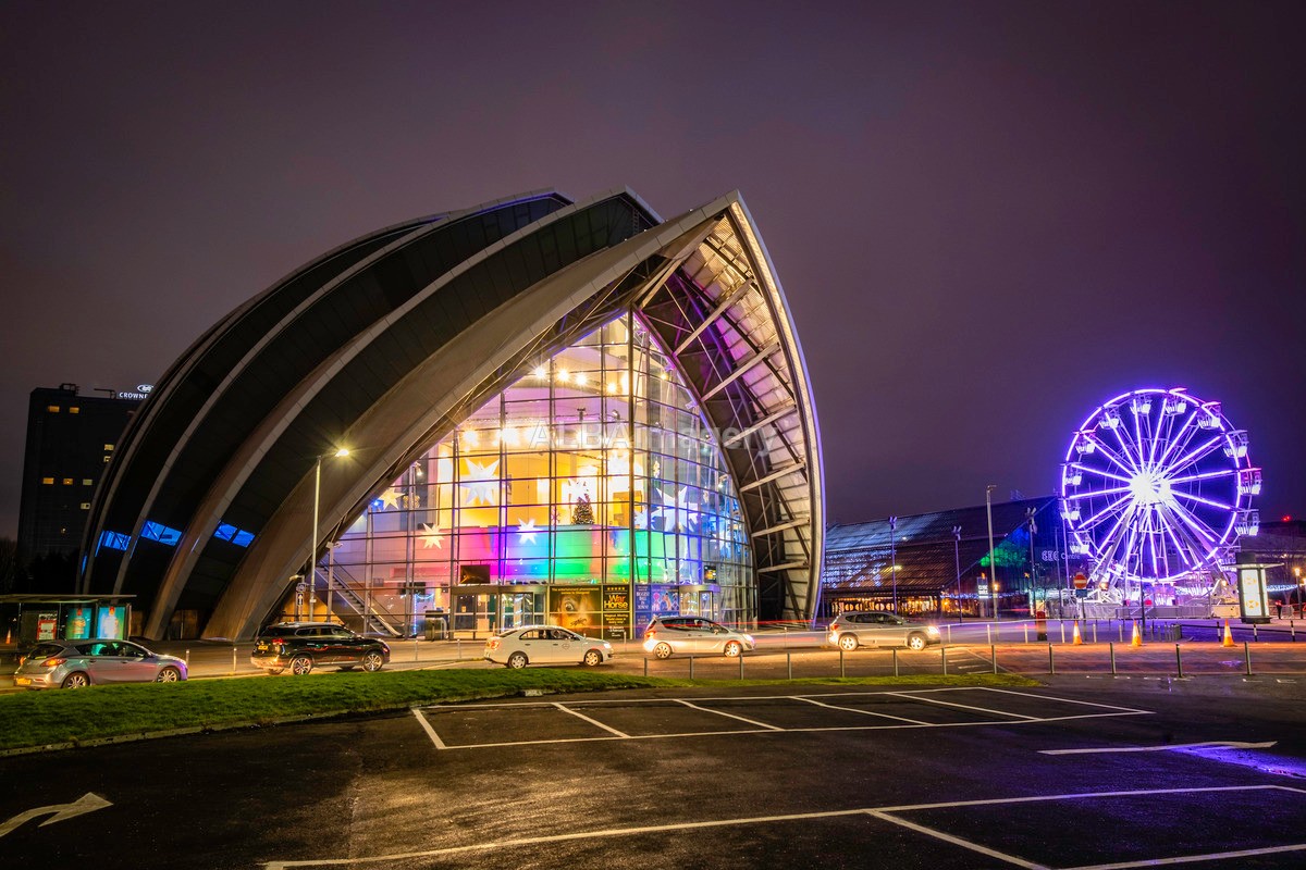The Armadillo at Christmas - My Glasgow