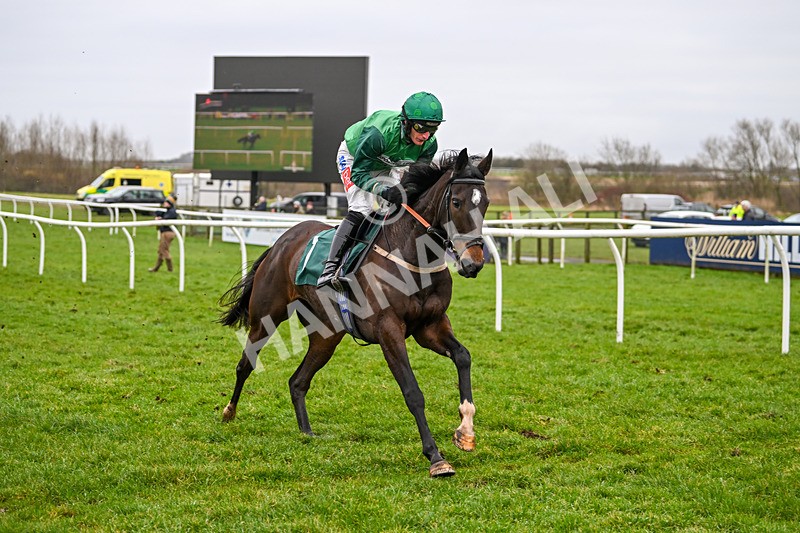 110124-Race 1-Brucio-2085 - Race 1