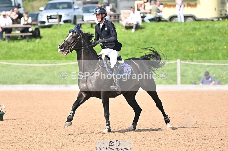 240510A-145321-08166 - Cls 23 Talent Seeker Inc 7yr old 14.10 to Finish