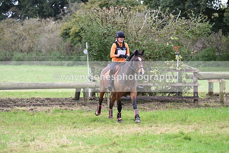 WJ7_1219 - Time at Photographer 12:35 to 13:04