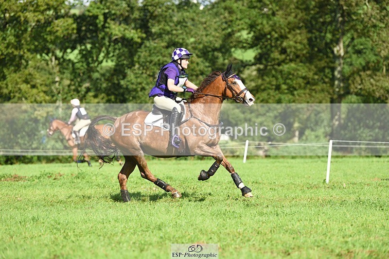230820X-100028-1076 - BE90 XC 09.40 to Rider 151 at 11.44