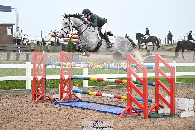 241102A-144809-05674 - SAT Cls 16 Winter 1.25 Jump Off