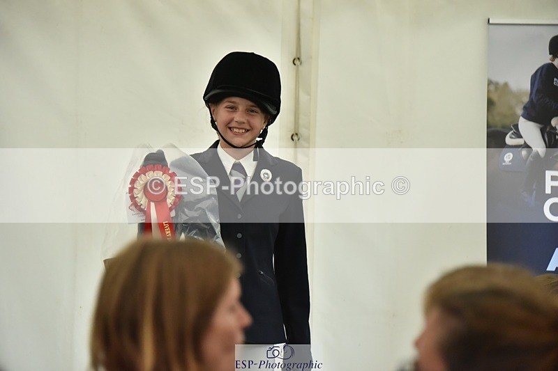 230825-171854-12999 - Friday 60cm and 70cm presentations