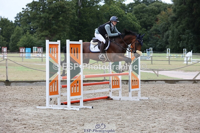 250829A-120242-01540 - Cls 7 British Novice and 90cm